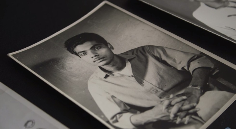 Este hombre no se ha cortado las uñas en 62 años y acaba de romper un récord mundial