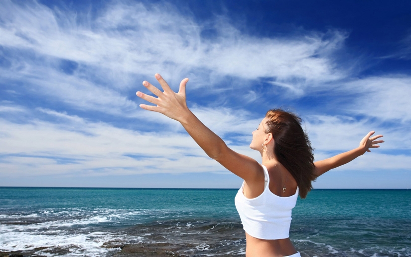 "Estoy parado en medio del desierto, esperando el tren"