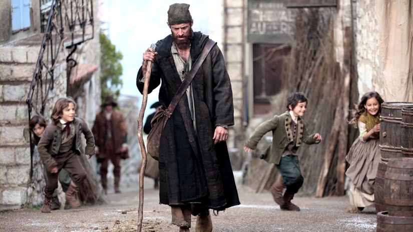 "Estoy parado en medio del desierto, esperando el tren"