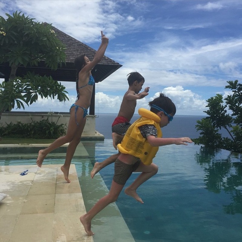 Estrellas con muchos hijos con un cuerpo perfecto. Estrellas con muchos hijos con un cuerpo perfecto.