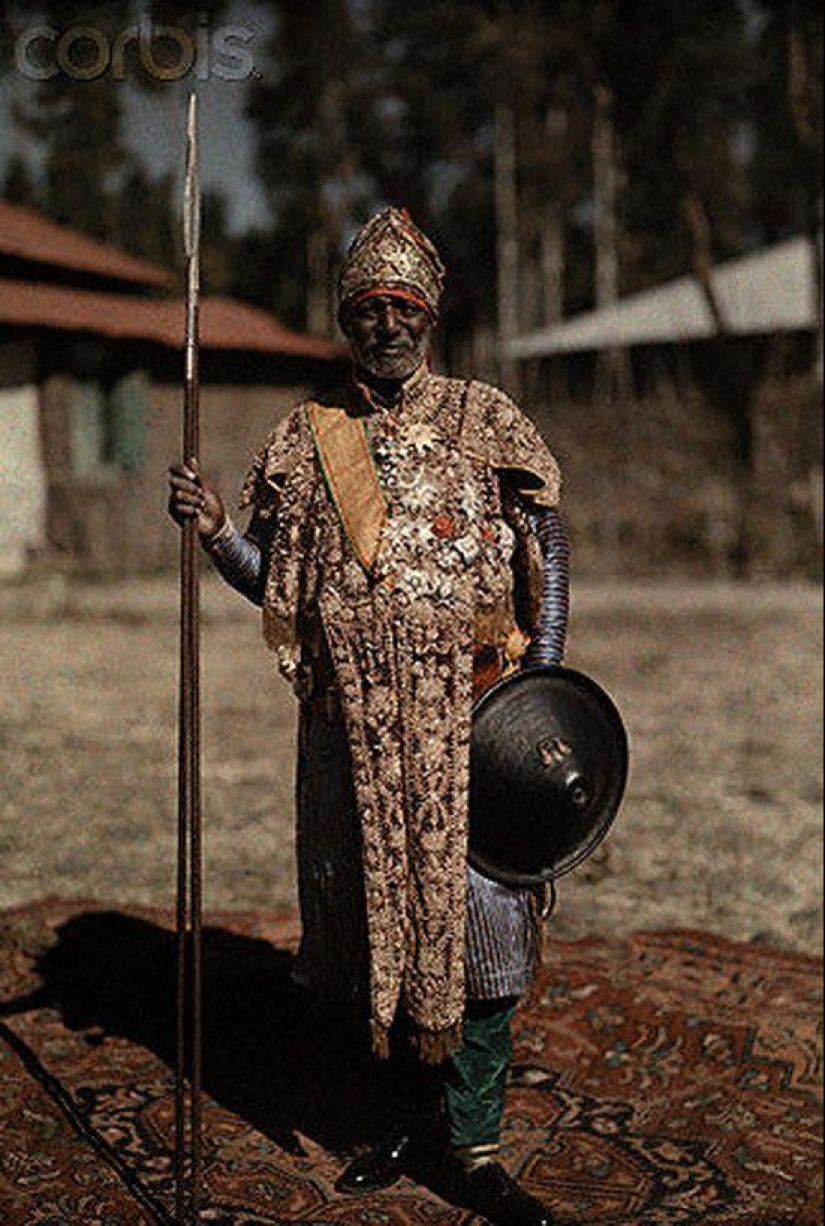 Ethiopia 1931 in color. Modernization of feudalism
