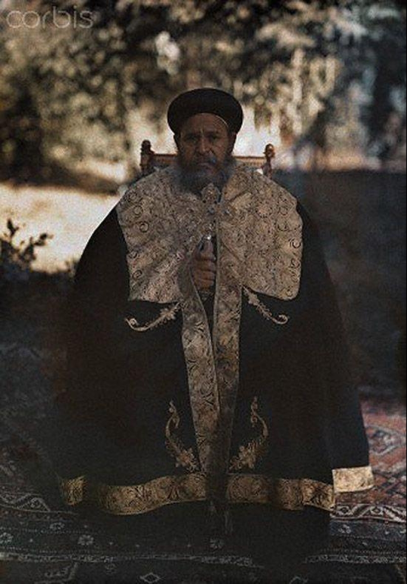 Ethiopia 1931 in color. Modernization of feudalism