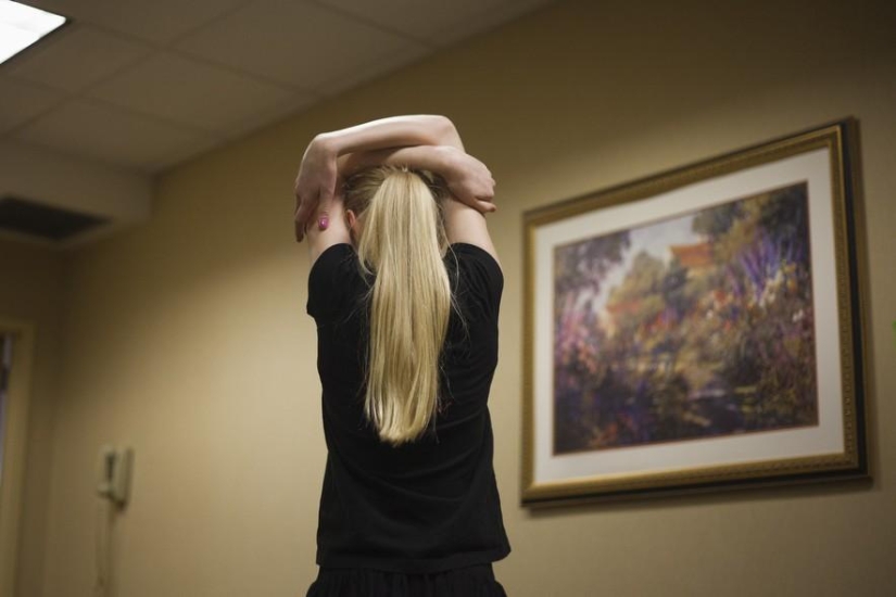 Everyday life of a small participant in children's beauty contests Everyday life of a small participant in children's beauty contests