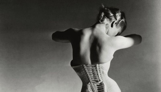 Excelente fotografía de Horst P. Horst Excelente fotografía de Horst P. Horst
