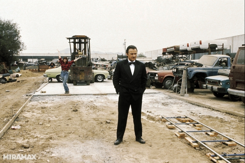 Exclusive footage from the filming of "Pulp Fiction"