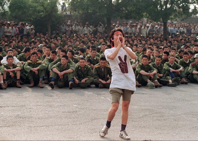 Execution of demonstrators in Tiananmen Square 25 years ago