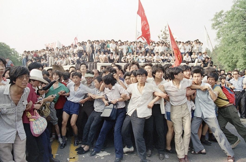 Execution of demonstrators in Tiananmen Square 25 years ago