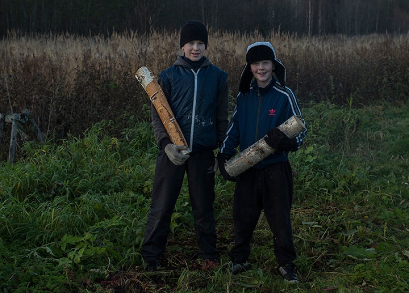 Expedition The Spine of Russia - &quot;The Ridge of Russia&quot;: metal and cloudberries