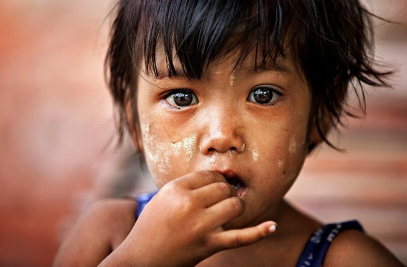 Expressive and colorful portraits from different parts of the world