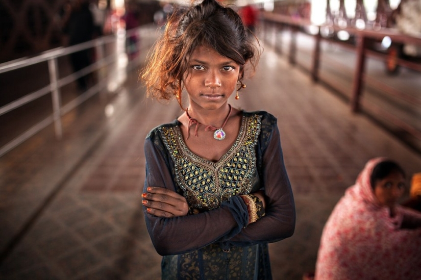 Expressive and colorful portraits from different parts of the world