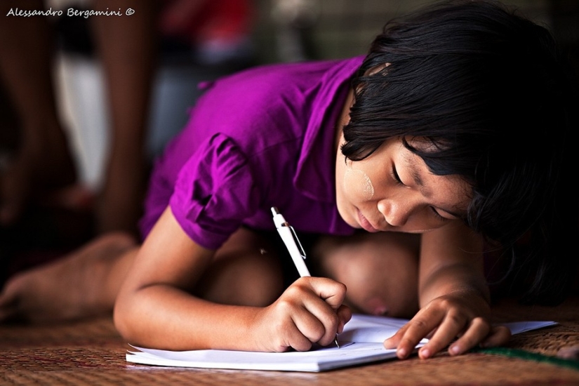 Expressive and colorful portraits from different parts of the world