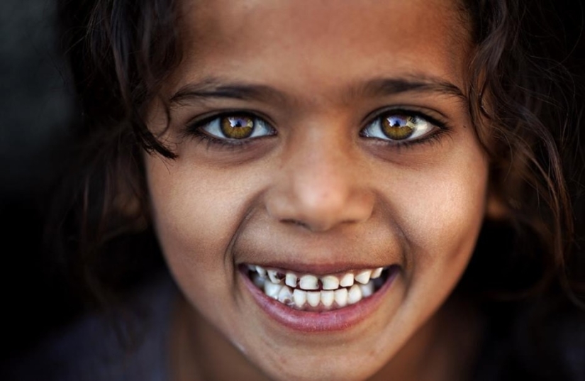 Expressive and colorful portraits from different parts of the world