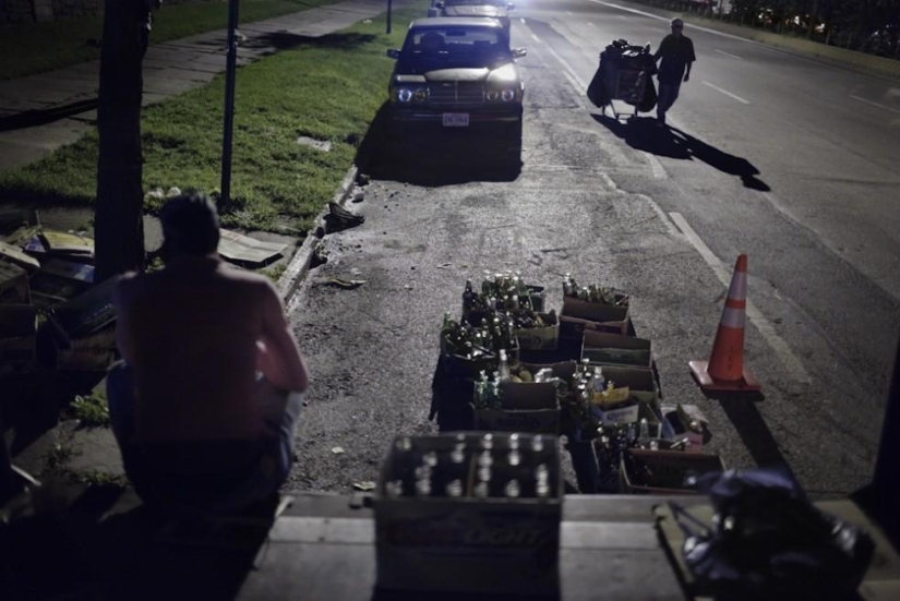Family relationships of homeless people from the New York subway