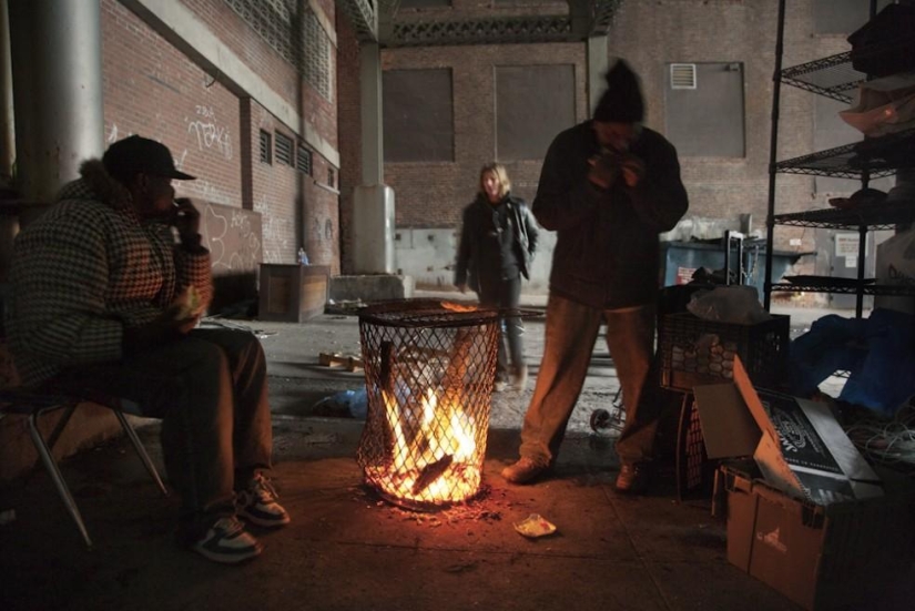 Family relationships of homeless people from the New York subway