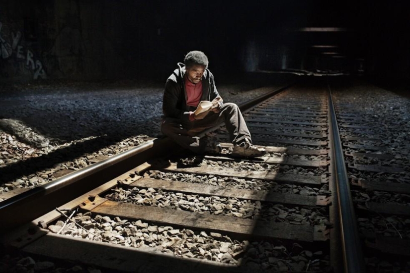 Family relationships of homeless people from the New York subway