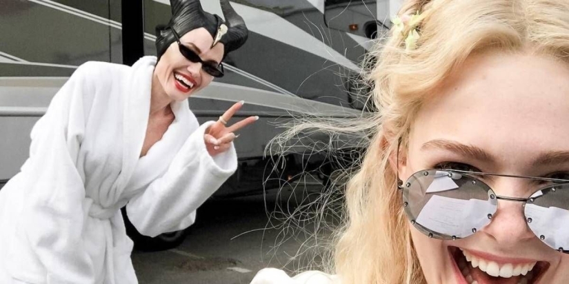 Fans weren't supposed to see: 12+ epic shots from the set