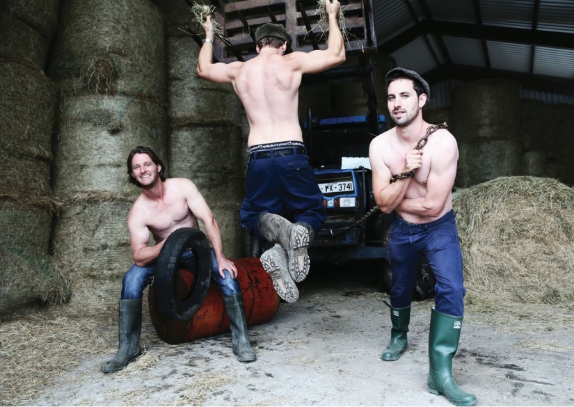 Farmers undress for the calendar