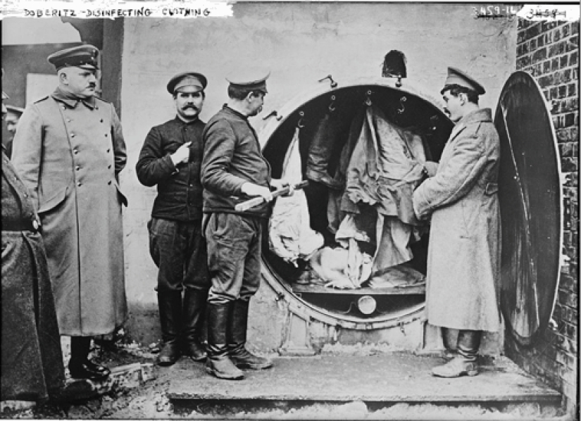 Fascinating and frightening "live photos" from the archives