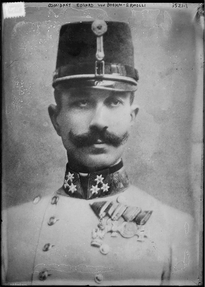 Fascinating and frightening "live photos" from the archives