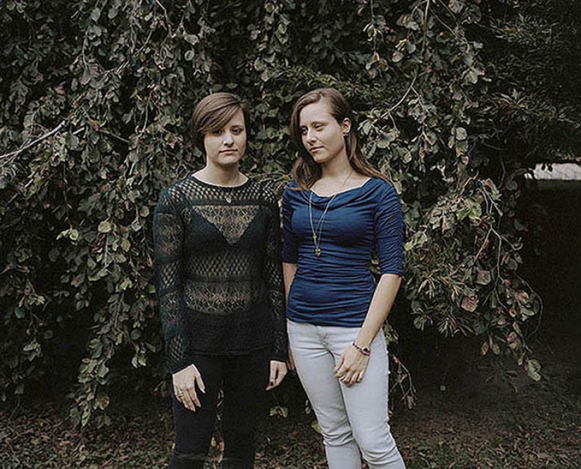 Fascinating portraits of twins Fascinating portraits of twins