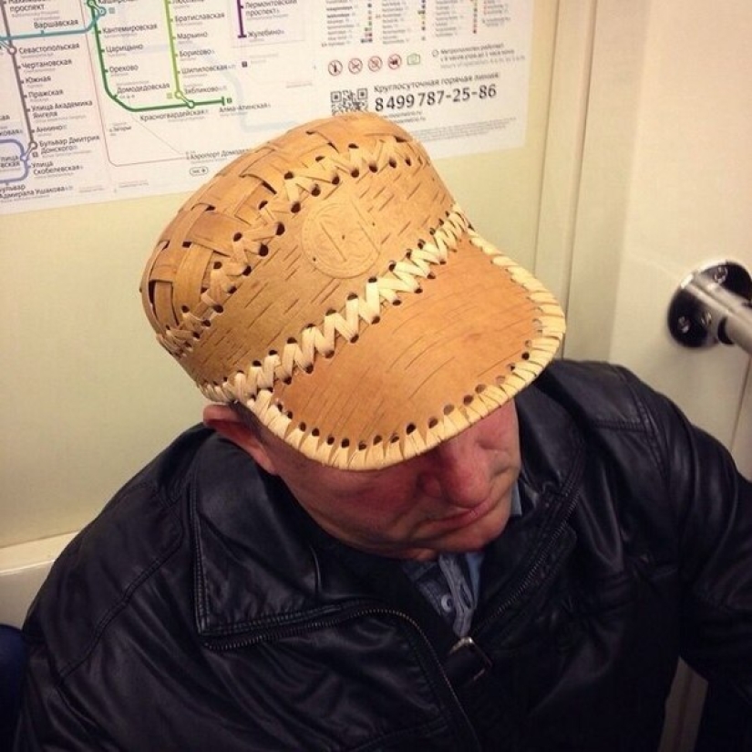 Fashionable people of the Moscow metro