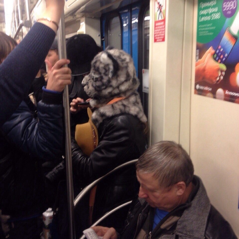 Fashionable people of the Moscow metro