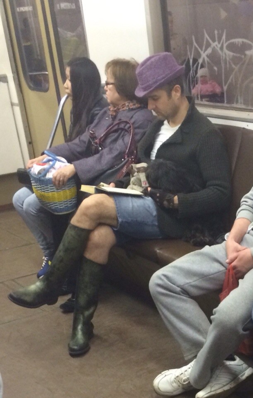 Fashionable people of the Moscow metro