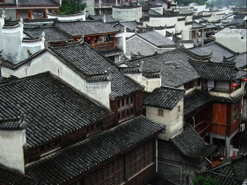 Fenghuang es una de las ciudades más bellas de China