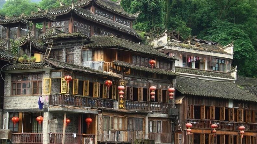 Fenghuang es una de las ciudades más bellas de China