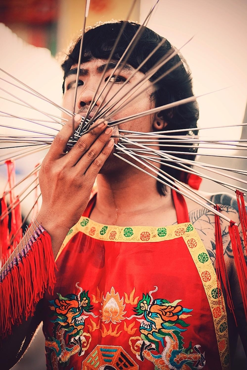 Festival Vegetariano Sangriento en Tailandia Festival Vegetariano Sangriento en Tailandia