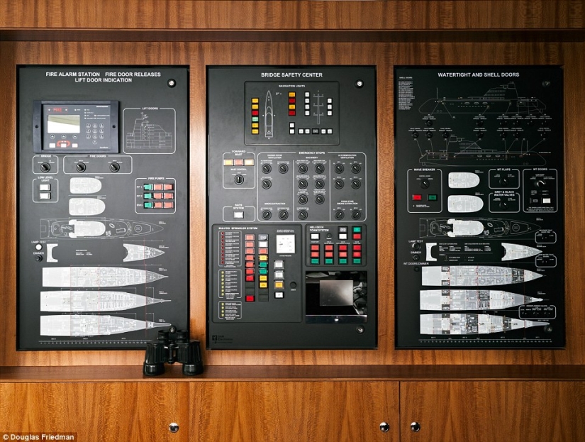 First published pictures of the luxurious interiors of billionaire Melnichenko's yacht for $ 300 million