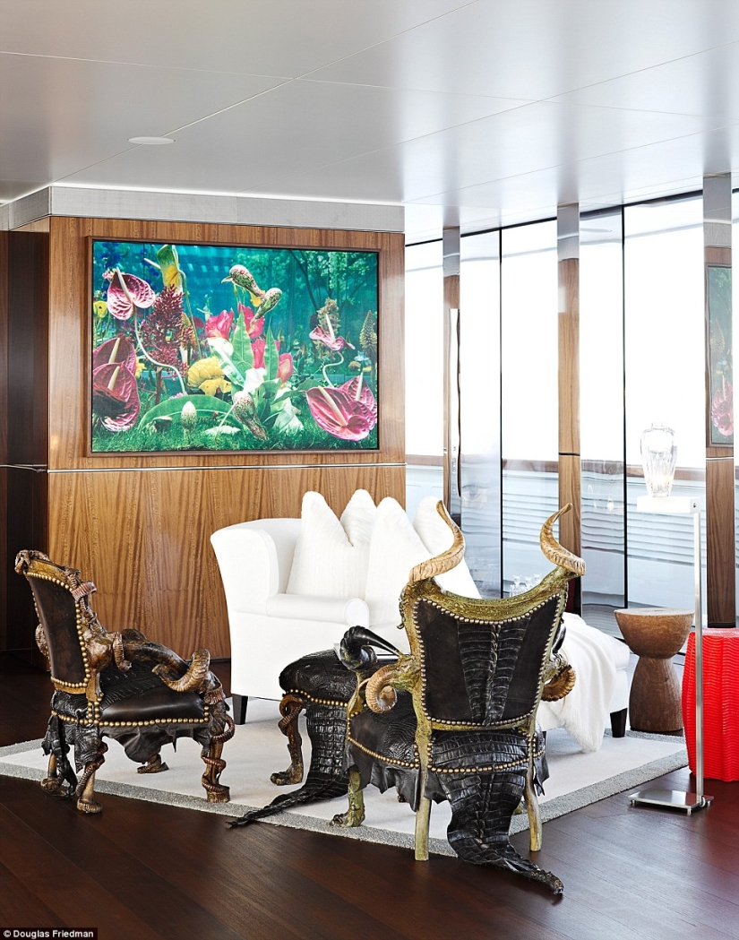 First published pictures of the luxurious interiors of billionaire Melnichenko's yacht for $ 300 million