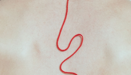 “Follow The Red Line”: My Photography Project Is A Follow-Up Of My Inner Journey, And Here’s The Result