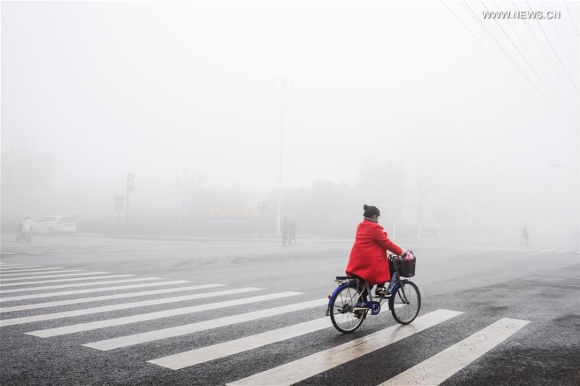 For the first time in history, China has declared a "red" danger level due to terrible smog