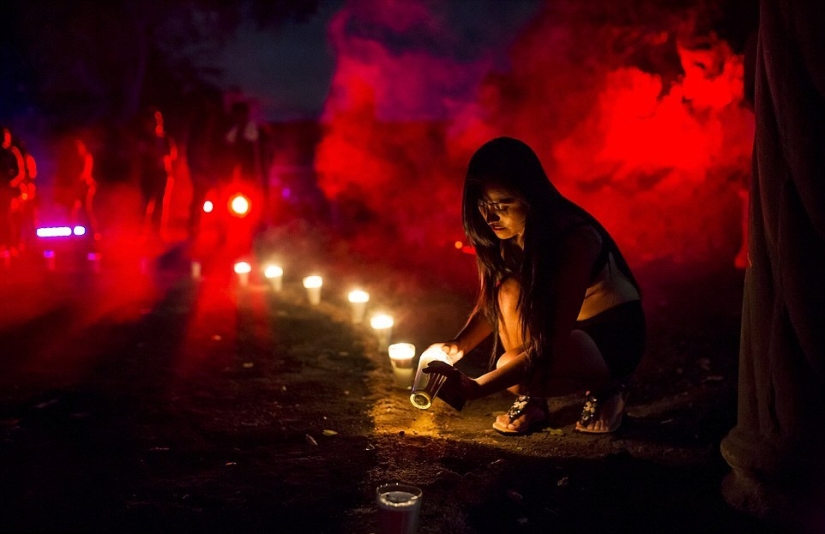 Forbidden photos from the chilling black mass of Satanists Forbidden photos from the chilling black mass of Satanists