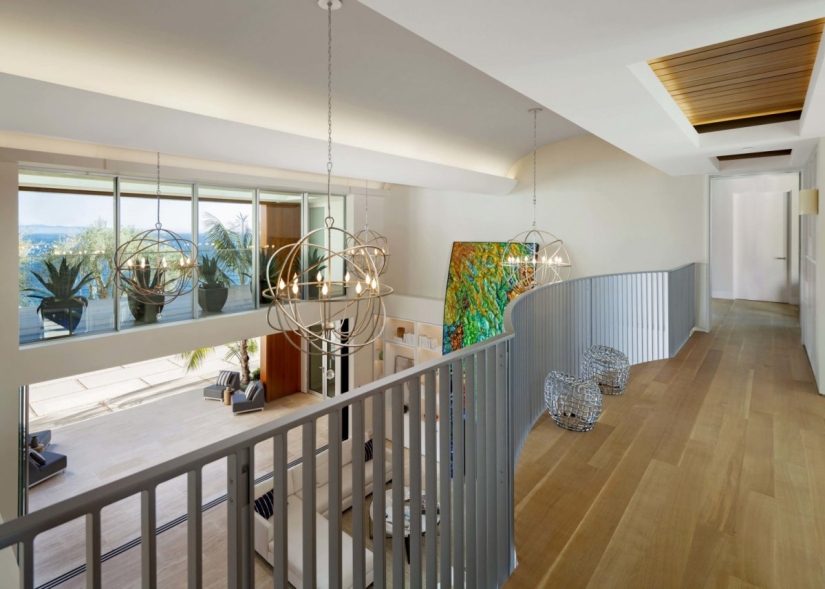 Former Apple exec sells amazing 'smart home' for $35 million Former Apple exec sells amazing 'smart home' for $35 million