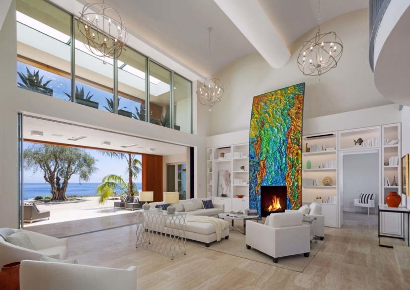 Former Apple exec sells amazing 'smart home' for $35 million Former Apple exec sells amazing 'smart home' for $35 million