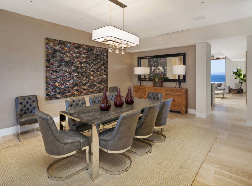 Former Apple exec sells amazing 'smart home' for $35 million Former Apple exec sells amazing 'smart home' for $35 million