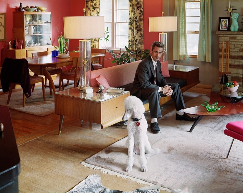 Forward to the past, or 9 examples of how modern people are stuck in past eras