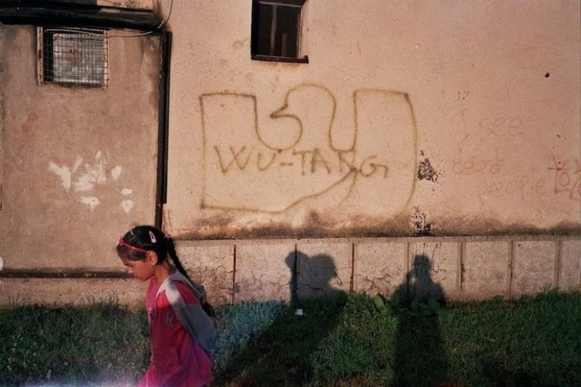 Fotógrafo muestra cómo se está muriendo su ciudad natal en Transilvania