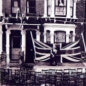 Foto de la rara edición de Ian Berry &quot;The English&quot;