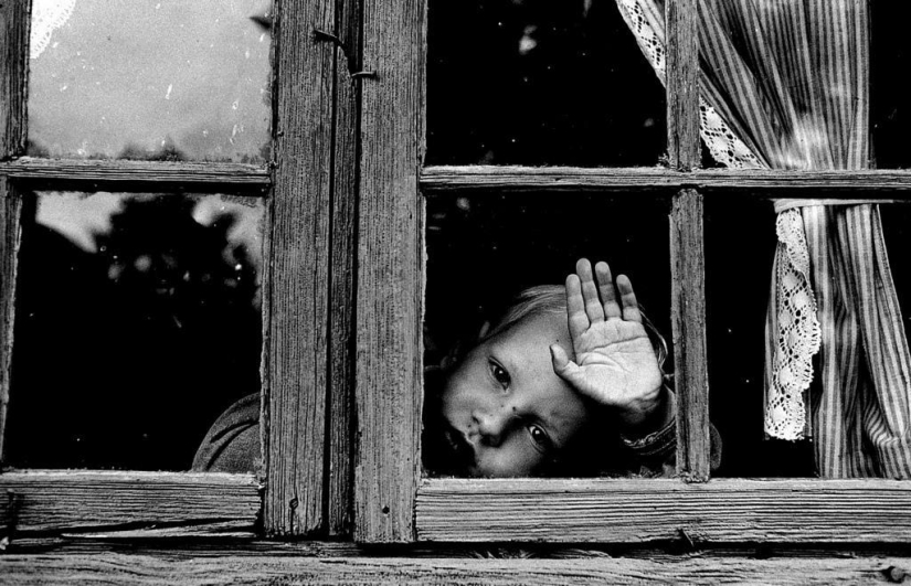 Fotografías conmovedoras del fotógrafo sueco Mike Berg Fotografías conmovedoras del fotógrafo sueco Mike Berg