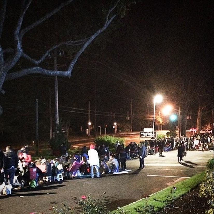 Fotos de colas para iPhone 6 en todo el mundo