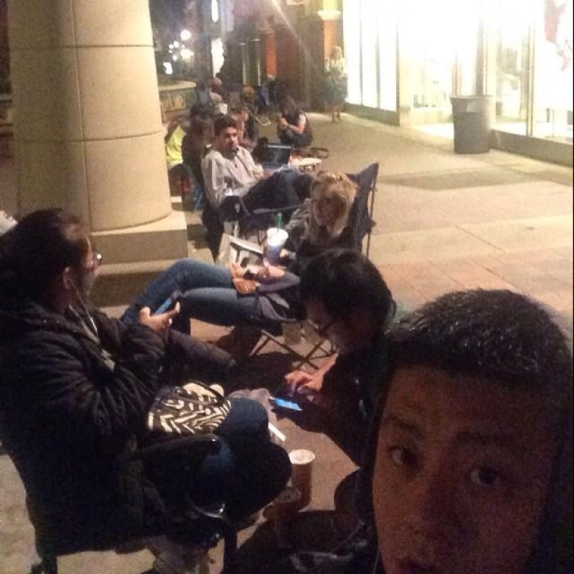 Fotos de colas para iPhone 6 en todo el mundo