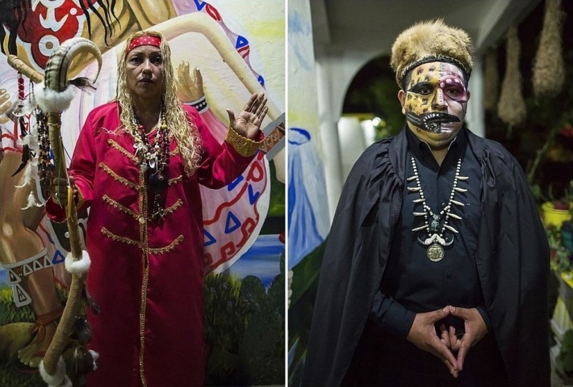 Fotos prohibidas de la escalofriante masa negra de satanistas Fotos prohibidas de la escalofriante masa negra de satanistas