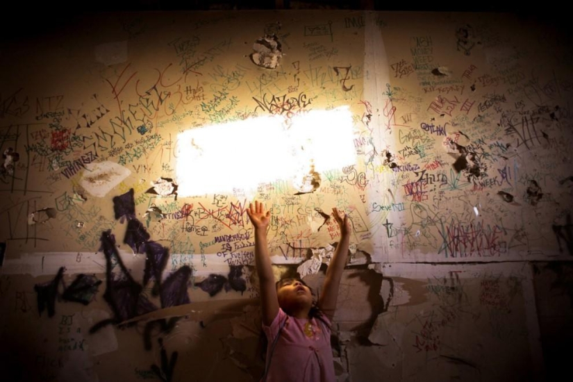 Fotos surrealistas de la vida de los indios Oglala Lakota modernos Fotos surrealistas de la vida de los indios Oglala Lakota modernos