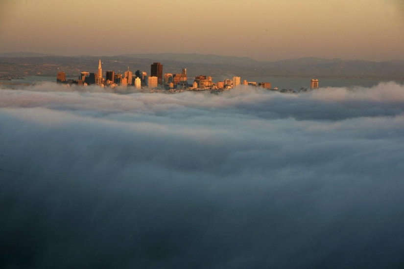 Fotos vertiginosas y fascinantes: ciudades en las nubes