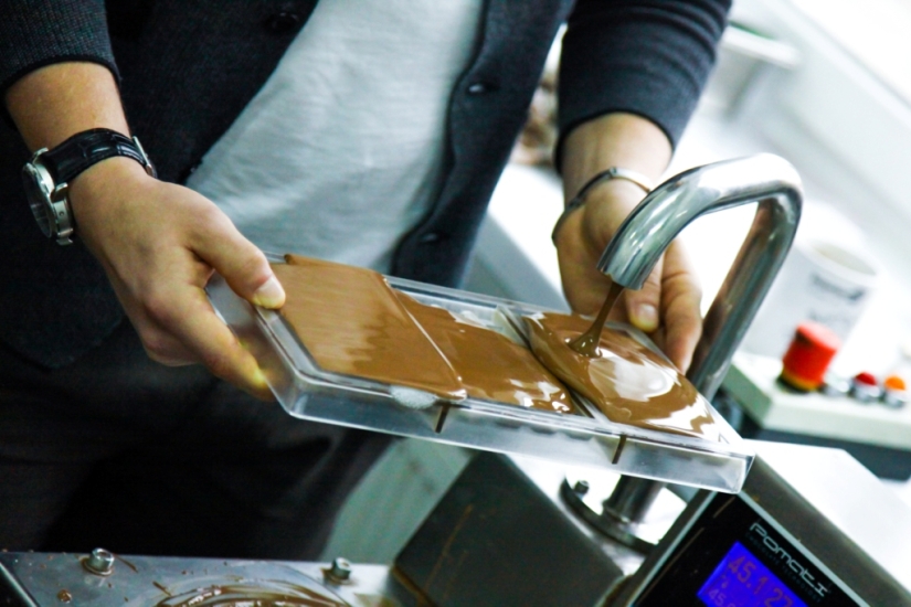Founder of MixVille Confectionery: How to Start a Chocolate Factory at 20