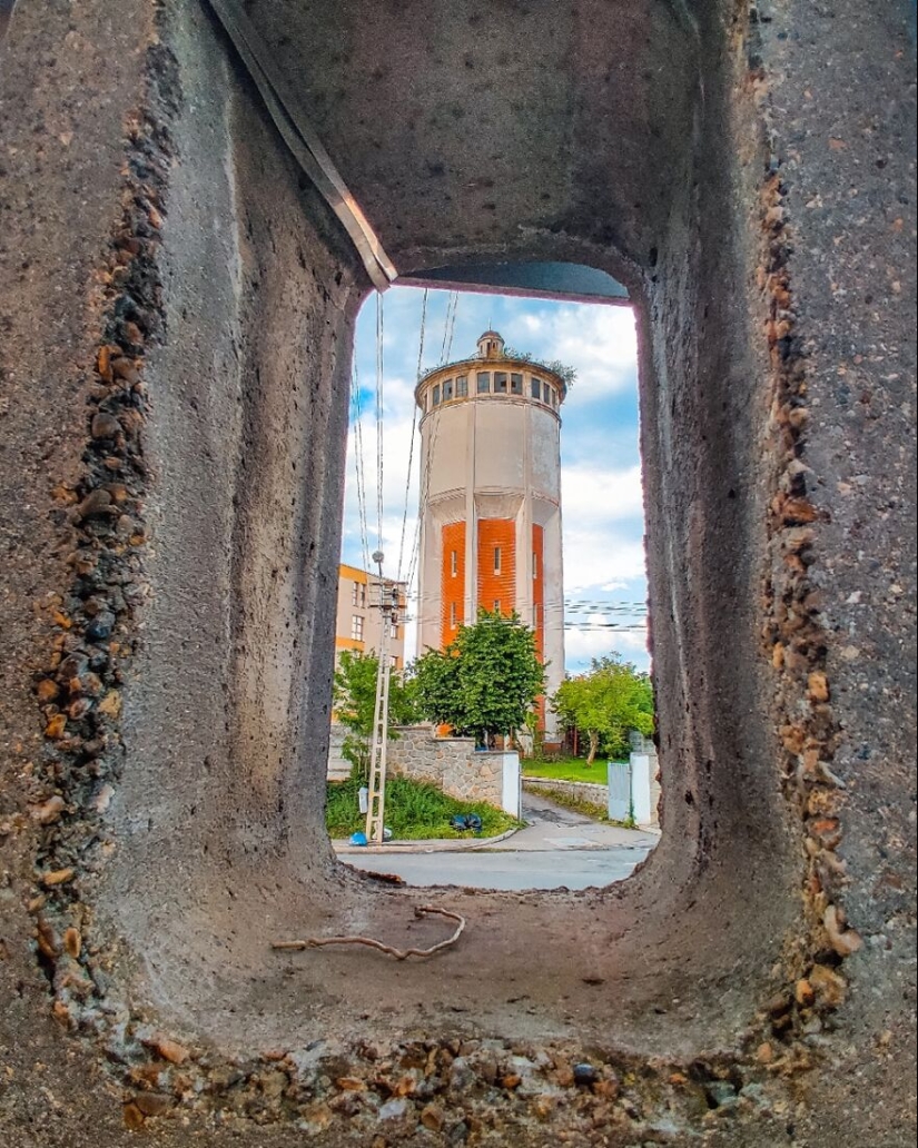 “Framed Moments”: 14 Photos That I Took