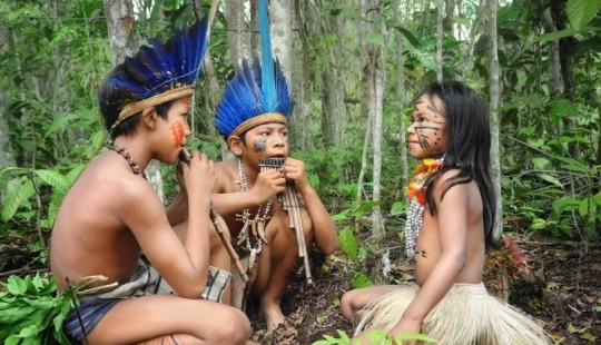 Free love, matriarchy and "love huts" among the inhabitants of the Trobriand Islands Free love, matriarchy and "love huts" among the inhabitants of the Trobriand Islands